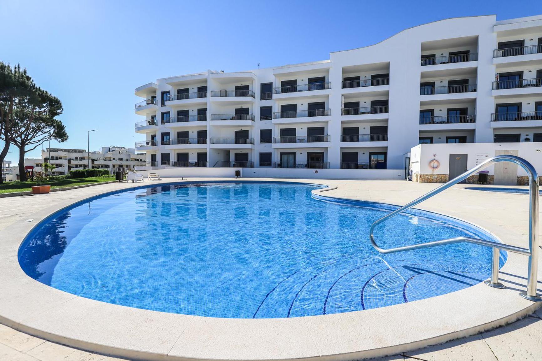 Charming Flat 10 Min Walk To Beach *